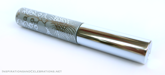 Clinique Beauty in Bloom Giveaway - Win Deluxe Makeup and Skincare