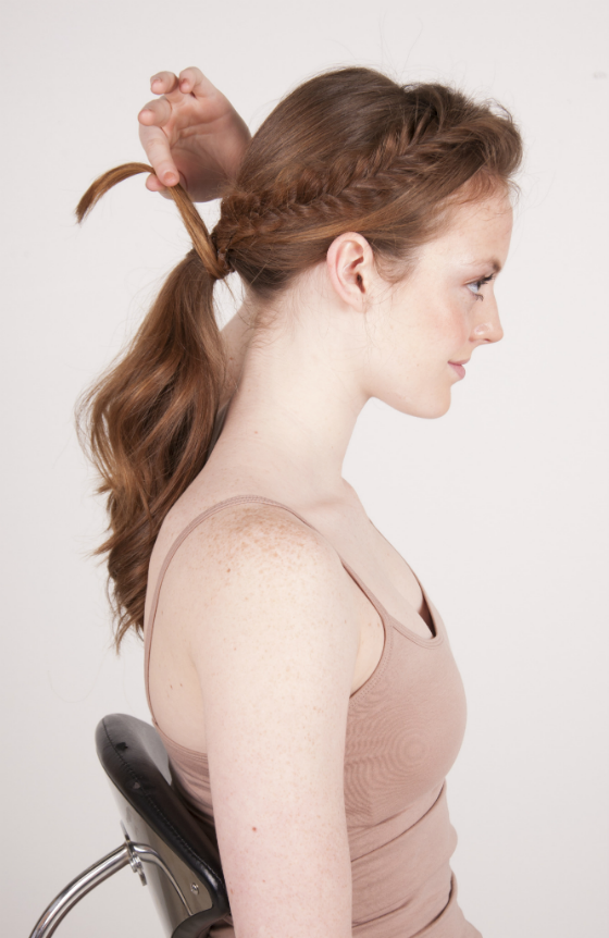 Beauty Tutorial - How To Do A Textured Fishtail Braid