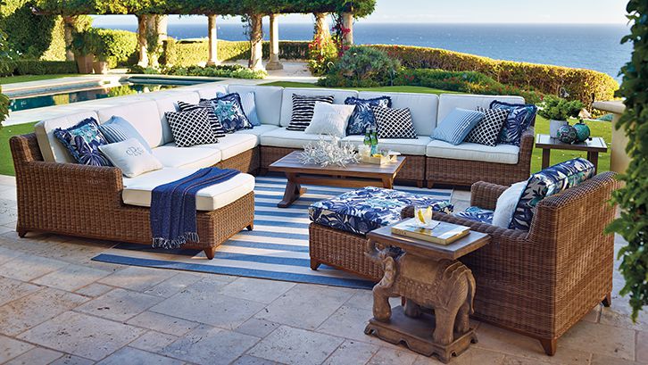 Outdoor Living Spaces That Inspire Summer Entertaining