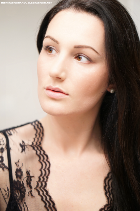 A Look To Love with Maybelline - Glamorous Old Hollywood Makeup Tutorial