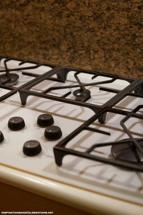 Spring Cleaning Shortcuts - How To Magically Clean Your Home in 1 Easy Step with Mr. Clean Magic Eraser