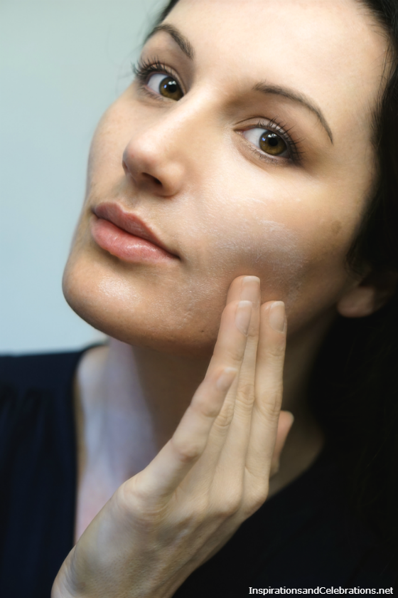 Spring Skincare Guide: How To Get The Perfect Tan with JERGENS® Natural Glow®