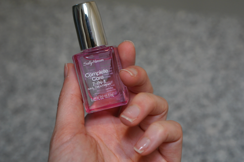 Beauty Tutorial: DIY Modern Glam Gold French Manicure