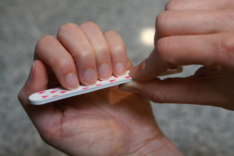 Beauty Tutorial: DIY Modern Glam Gold French Manicure