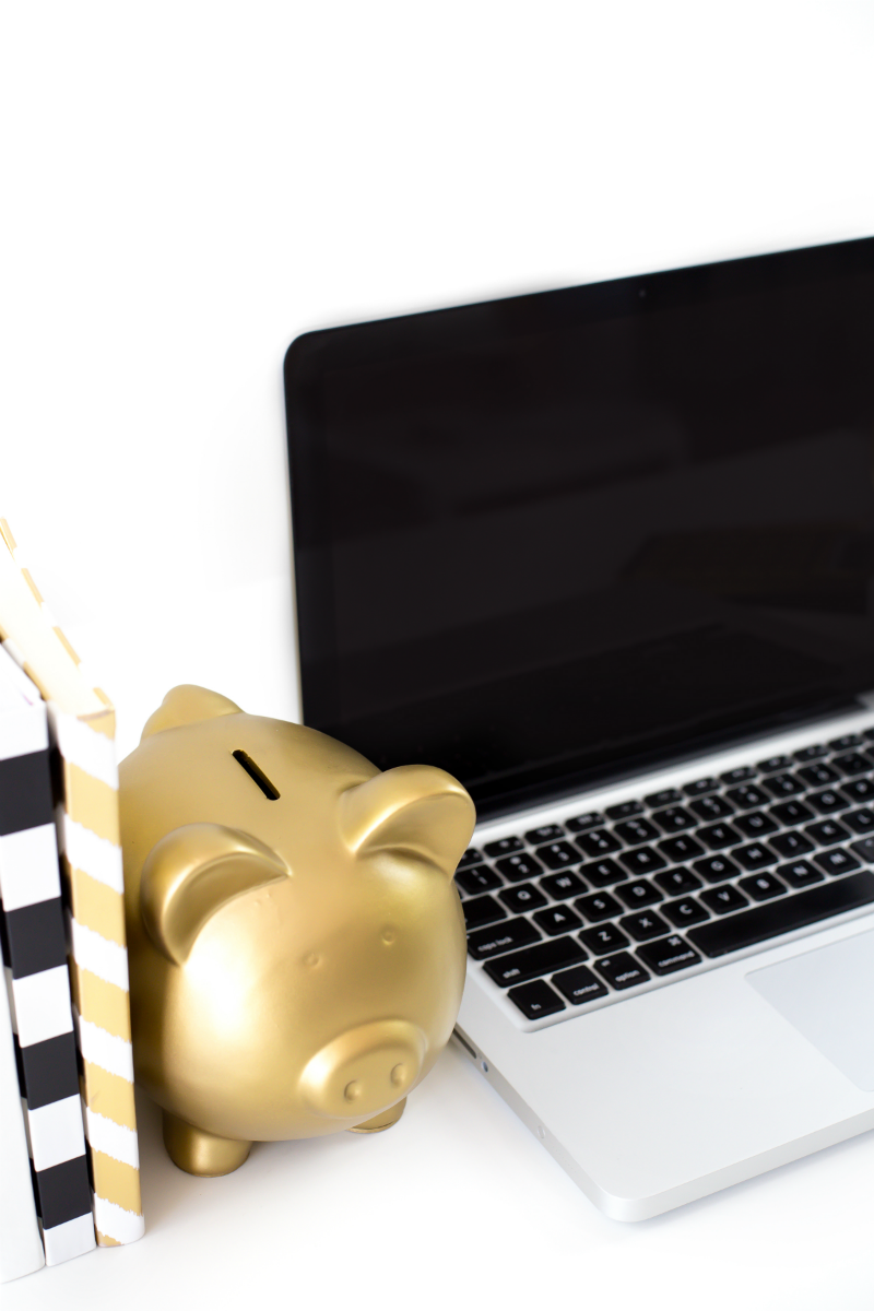 The Financial Experts' Guide to Managing Personal Finances