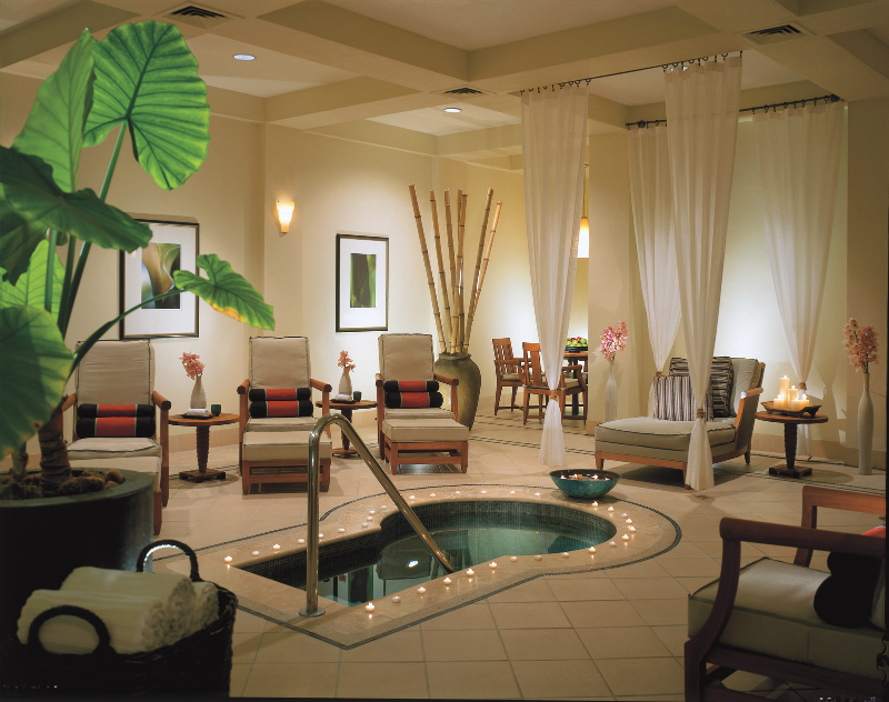 4 Fall-Inspired Pumpkin Skincare Treatments from Luxury Spas