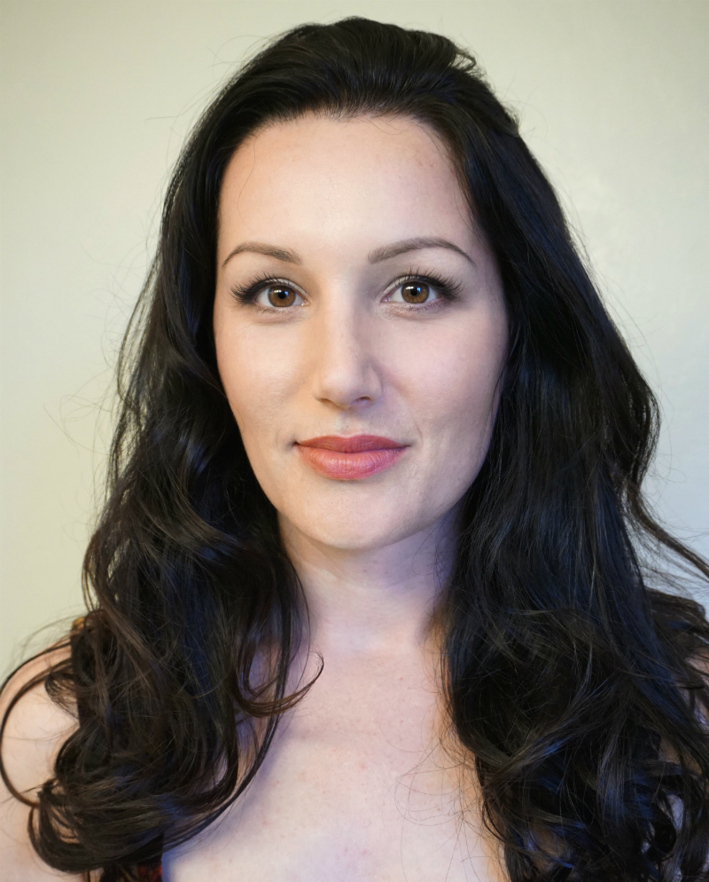 Romantic Updo Tutorial - How To Get a Salon-Worthy Hairstyle at Home with Suave Professionals