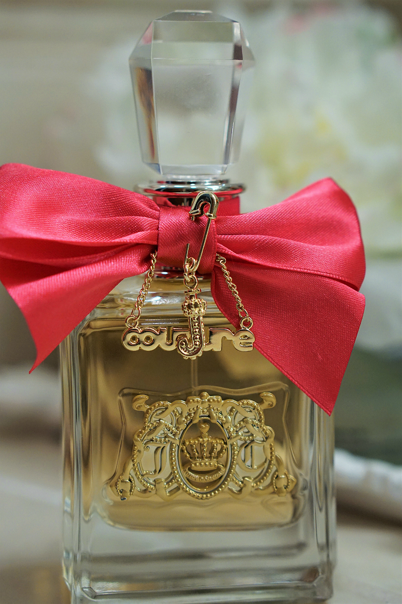 Celebrate The Holidays in Style with Viva la Juicy Fragrance