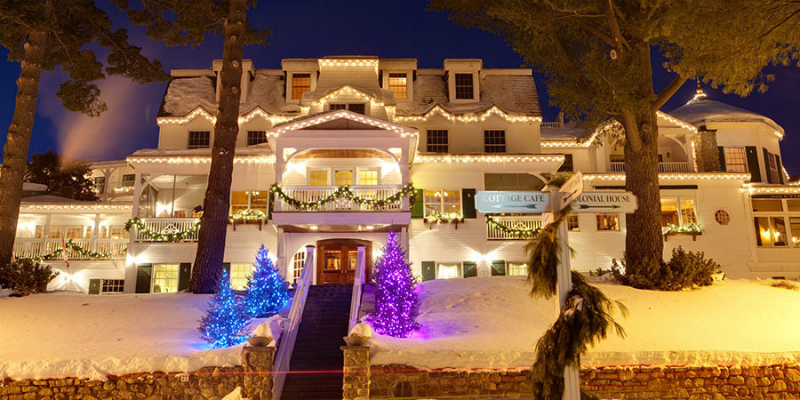 Winter Wonderland Resorts That Brighten Up The Holidays - Mirror Lake Hotel