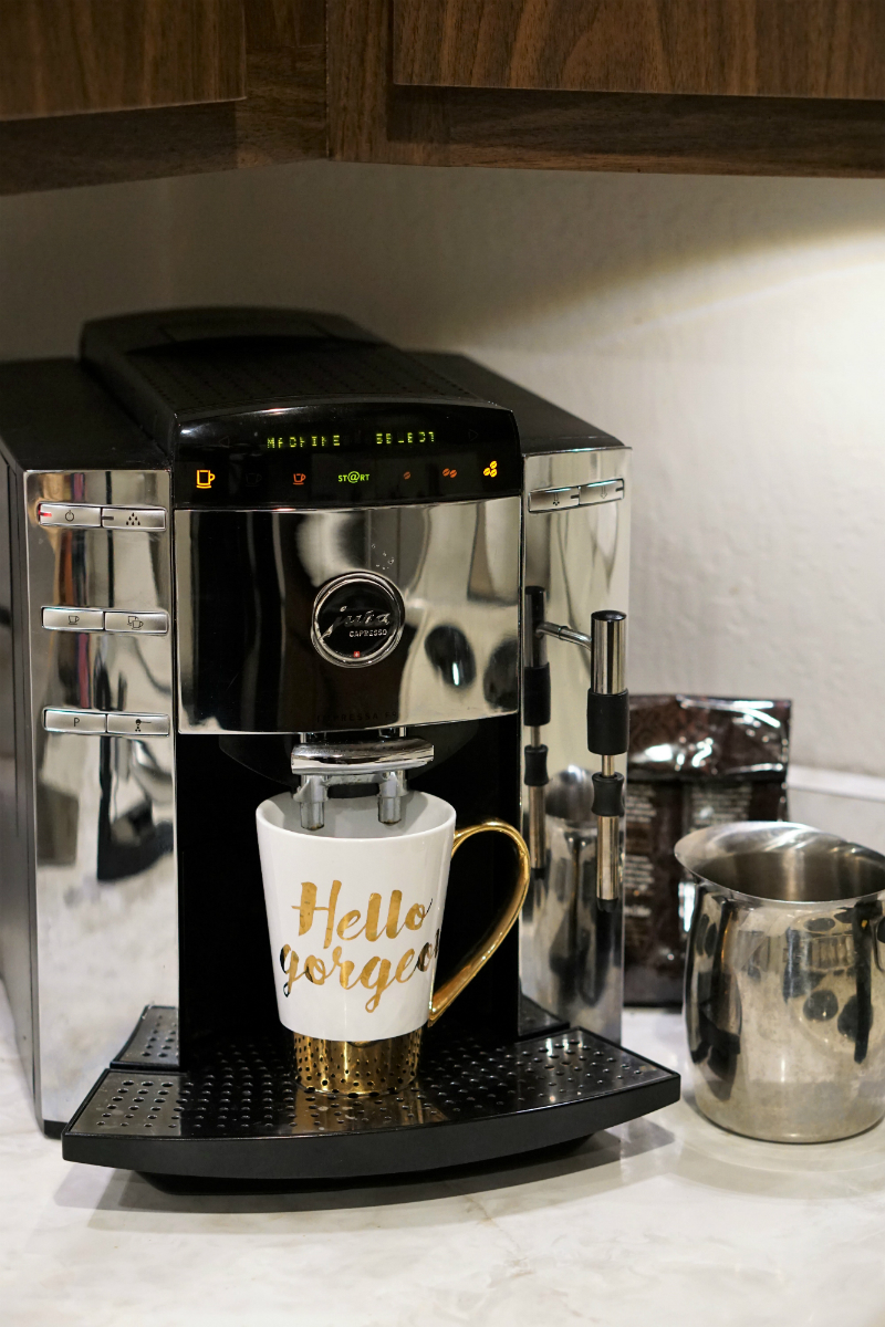 Home Decorating Guide - How To Make an Apartment Look Stylish