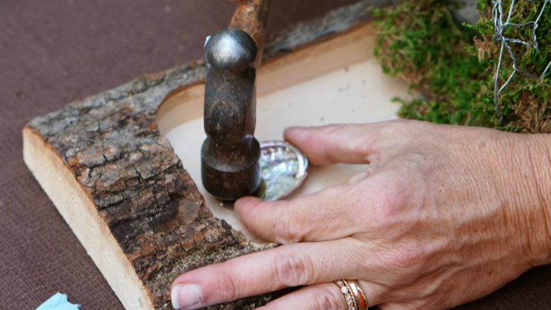 Folktale Artisan Workshop on How To Create a DIY Mini Wall Garden