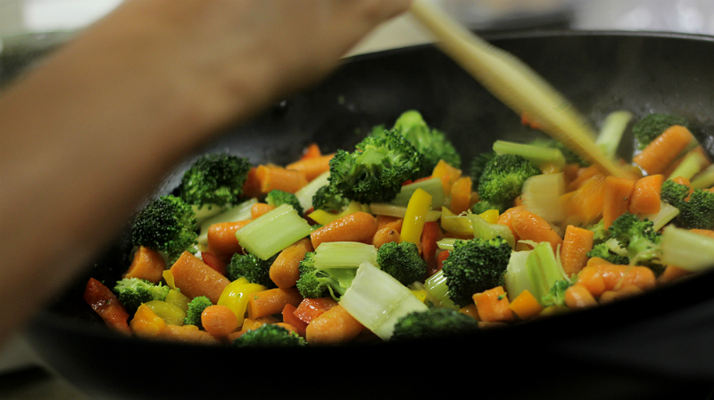 Healthy Hands Cooking Classes Create Jobs and Teach Kids To Eat Healthy