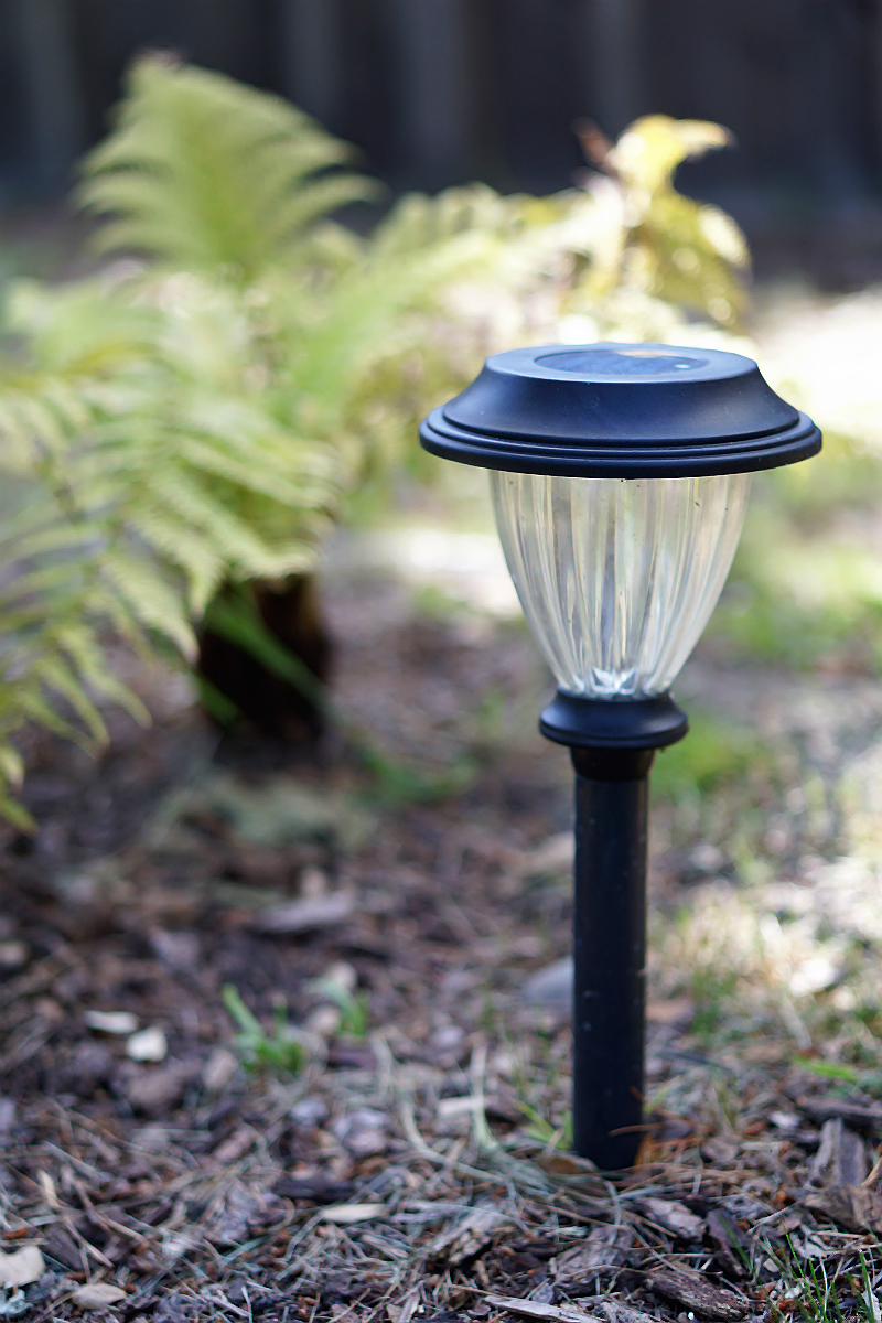4 Easy Ways To Save Energy in Your Home - Solar-Powered Lighting