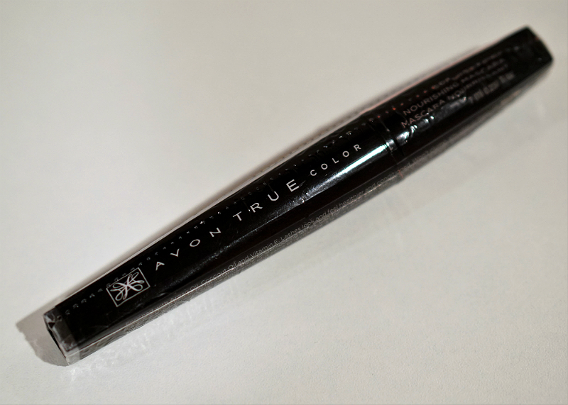 La Dolce Vita Giveaway - Avon True Color Mascara