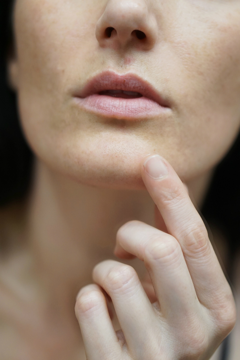 Makeup Tutorial - How To Fake Flawless Skin When You Breakout