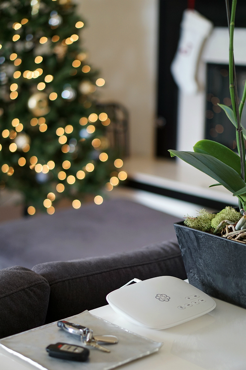 How Smart Home Technology Can Protect Your Home and Valuables - Ooma Home Security