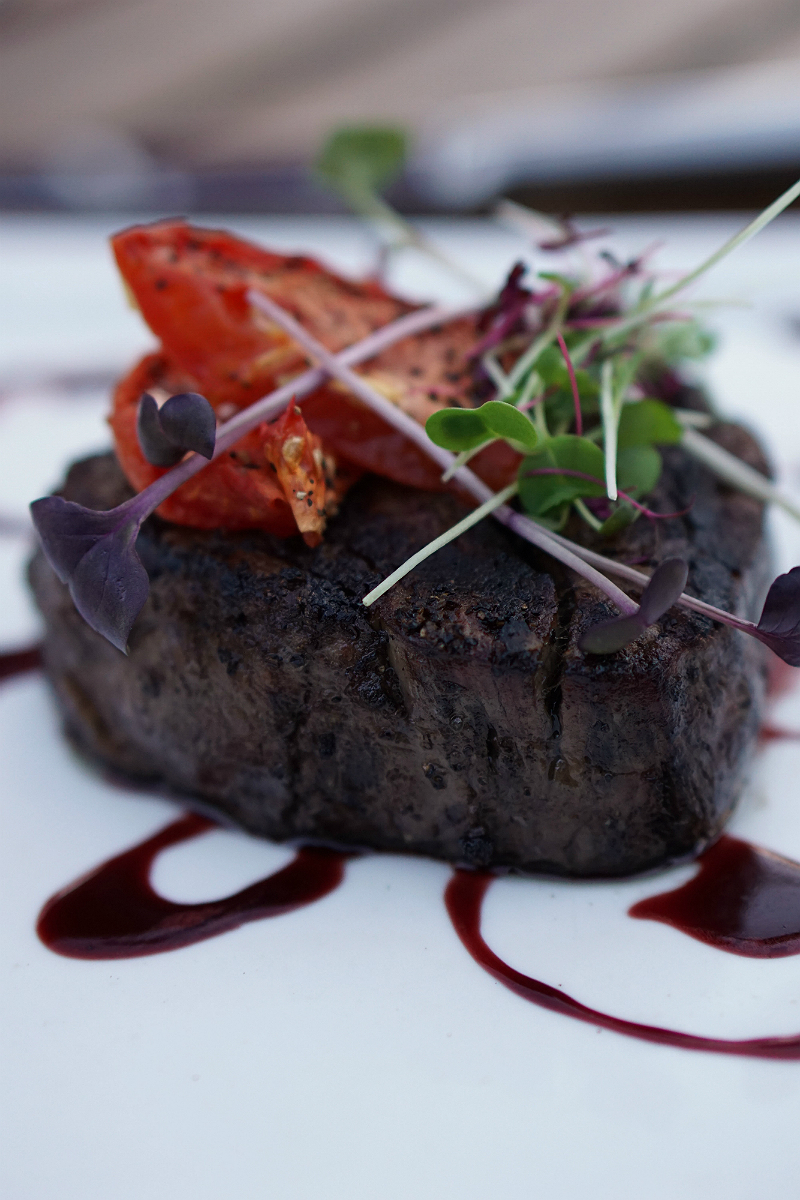 The New Dinerlist App Helps You Find The Best Restaurant Deals Nearby