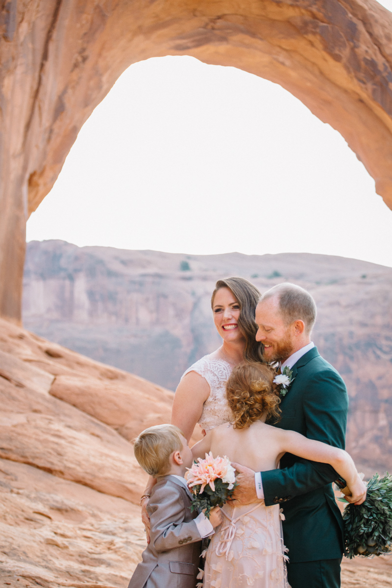 Going The Extra Mile for Love - The Inspiring Tale of a Dreamy Moab Desert Wedding