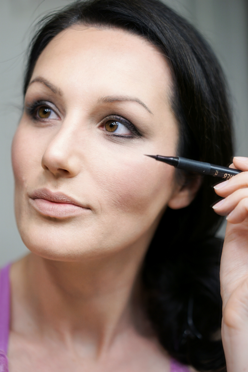 Glam Beauty Tutorial - How To Do Date Night Makeup