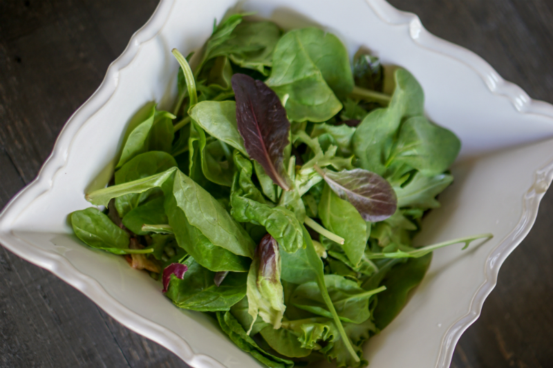 A Sweet Gluten-Free Superfood Salad That Boosts Your Energy