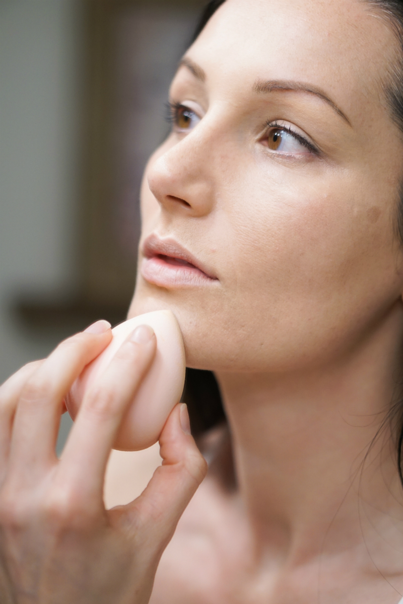 Camera-Ready Makeup Tutorial for Picture Perfect Selfies