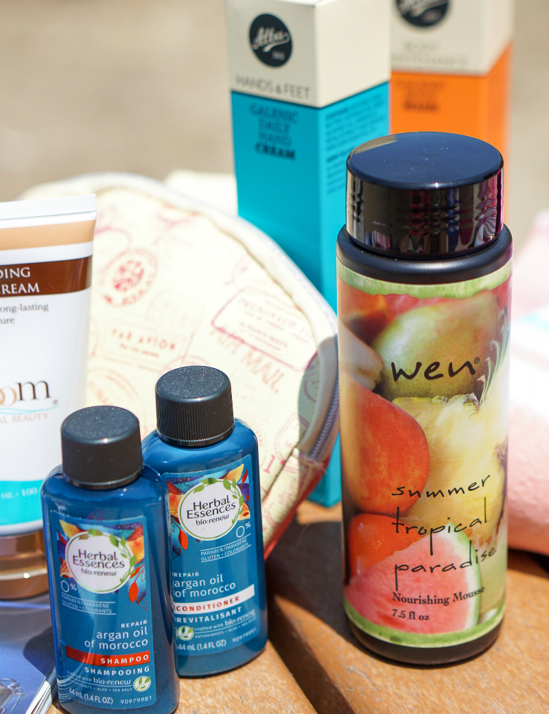 Tropical Vibes Summer Giveaway from Inspirations & Celebrations