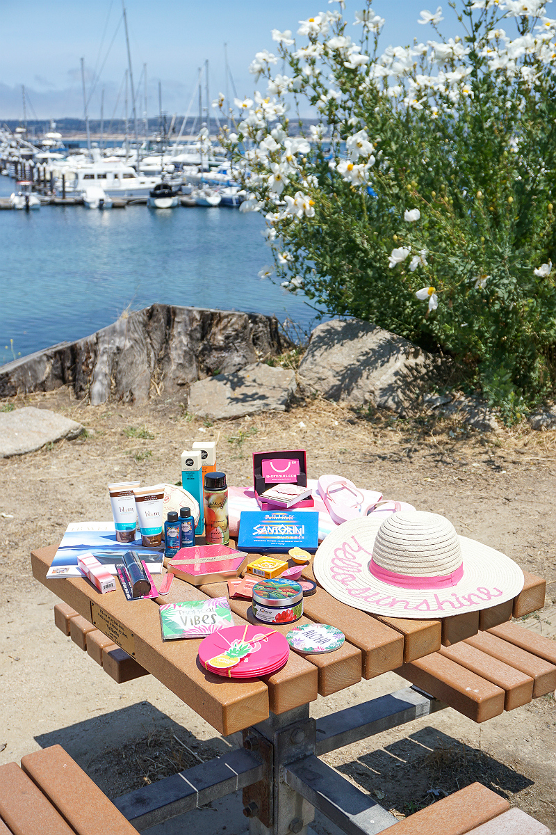 Tropical Vibes Summer Giveaway from Inspirations & Celebrations