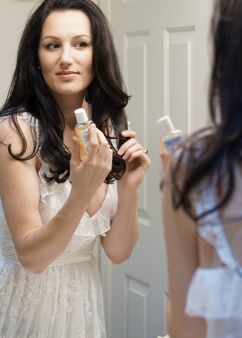 5 Natural Ways to Make Hair Look Shinier and Healthier