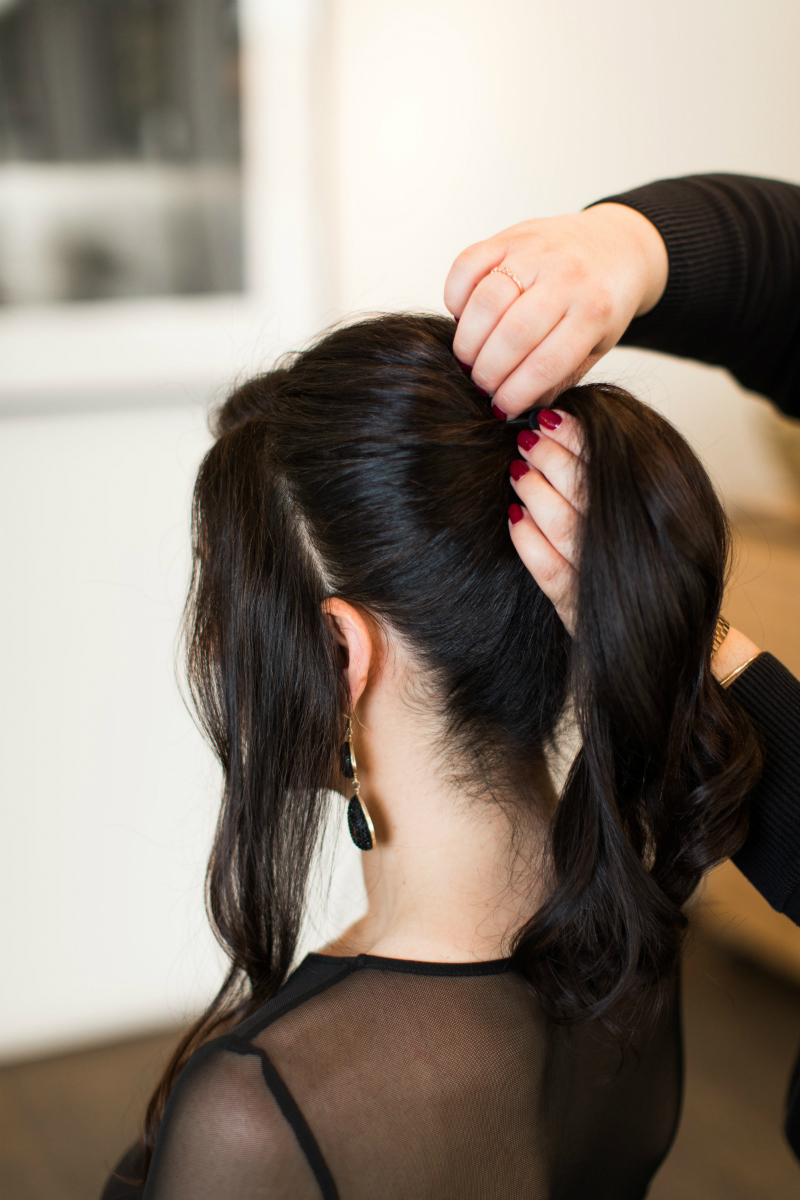 Hairstyle Tutorial - The Glamorous Ponytail