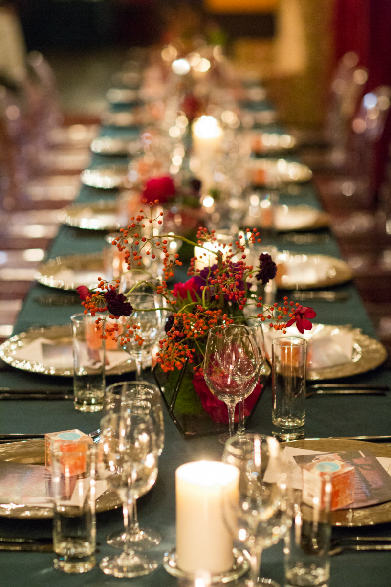 Entertaining Guide: Graffiti Glam Theme Holiday Dinner Party