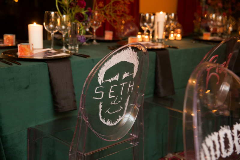 Entertaining Guide: Graffiti Glam Theme Holiday Dinner Party