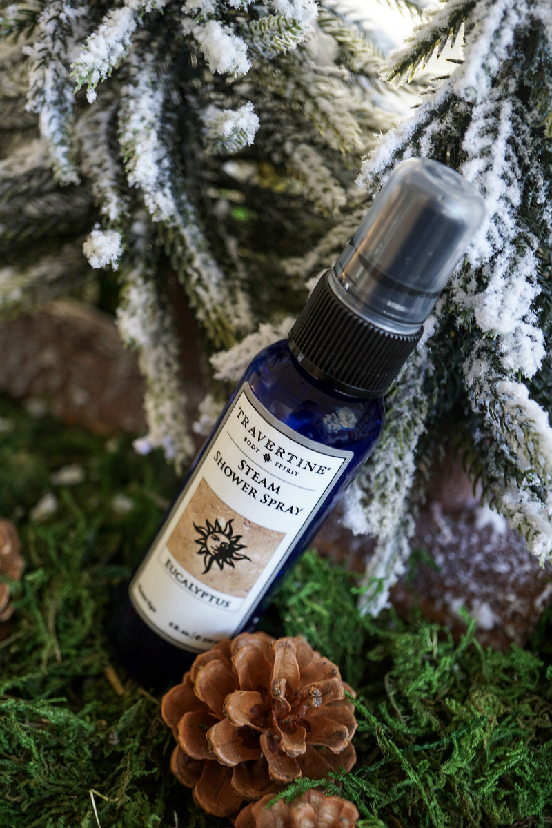 10 Stocking Stuffers That Glamorous Gals Would Love