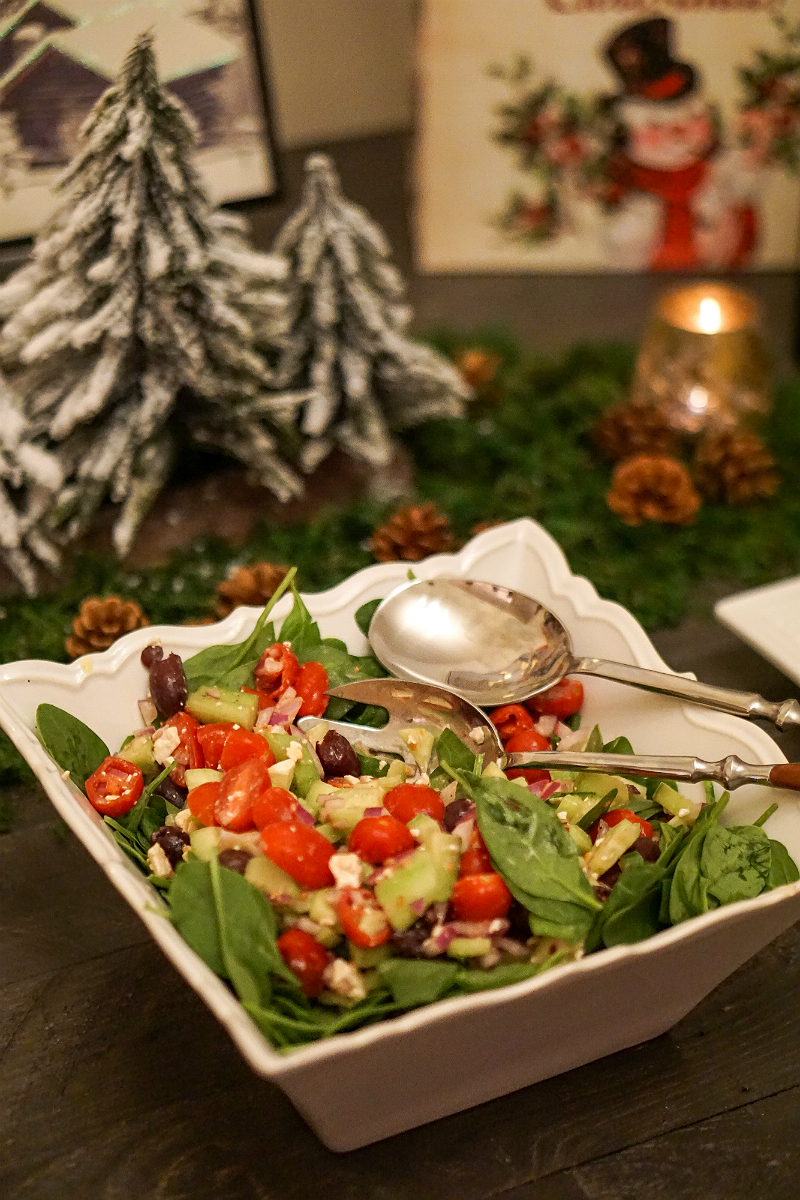 Entertaining Guide: How To Host a Christmas Around The World Holiday Party