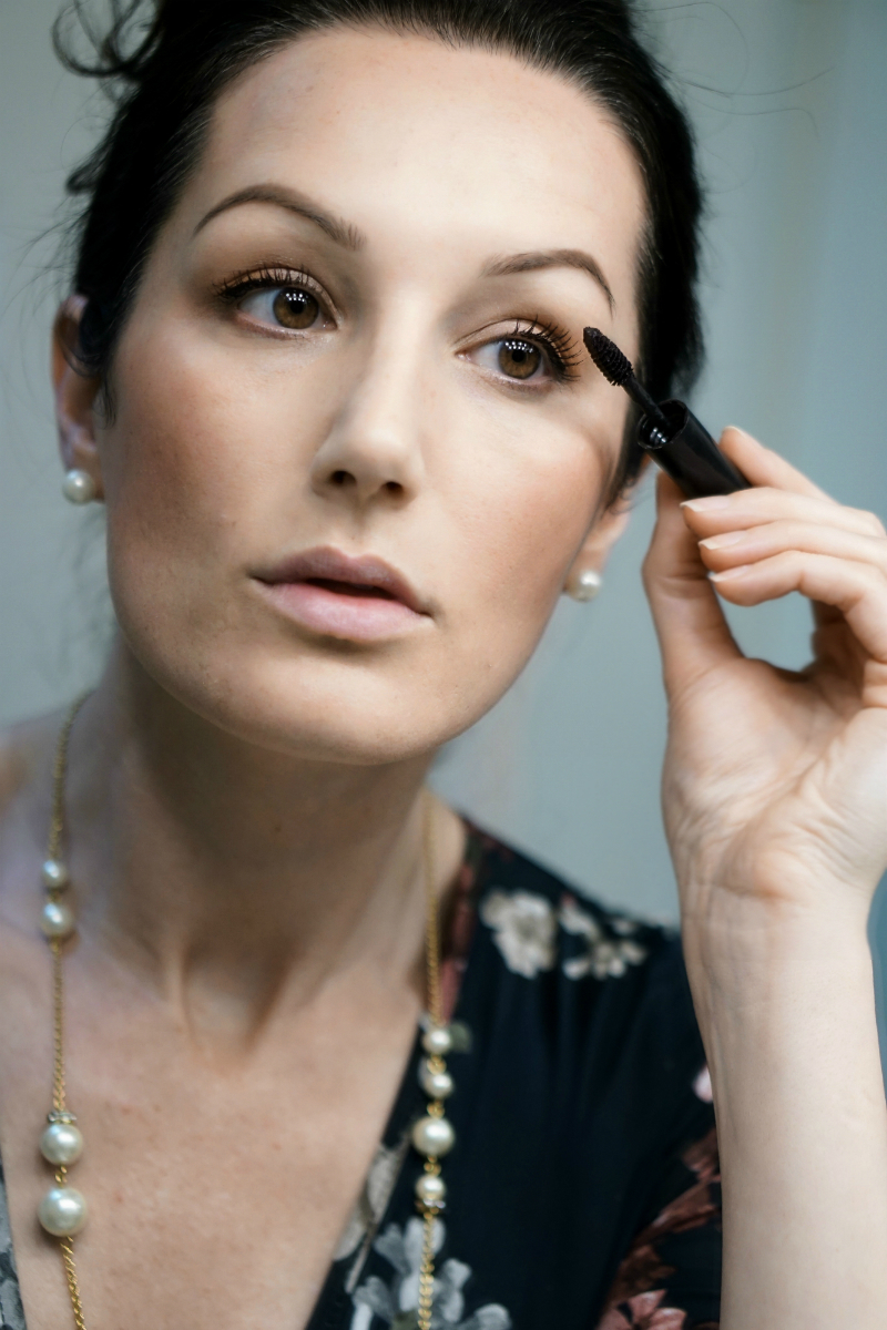 3 Easy Ways To Get Longer and Fuller Lashes without False Eyelashes