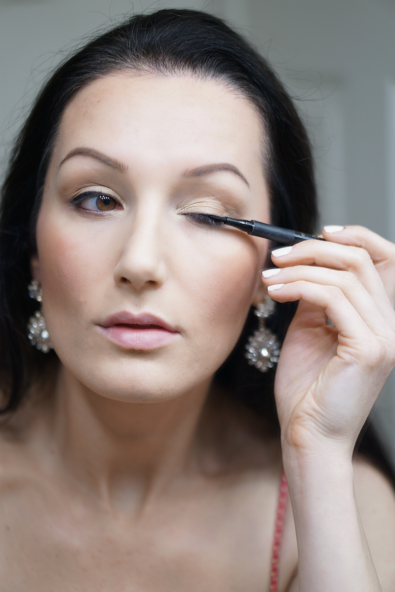 3 Easy Ways To Get Longer and Fuller Lashes without False Eyelashes