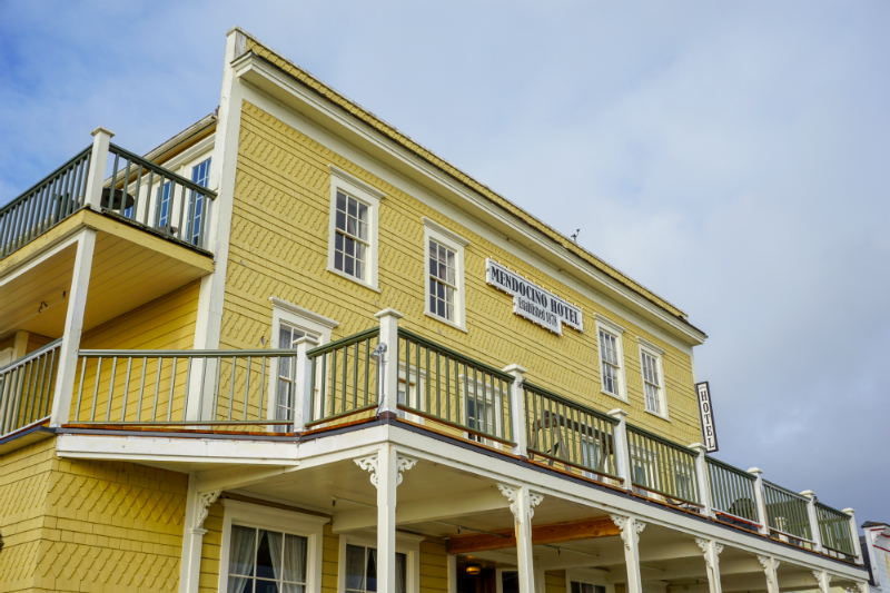 5 Romantic Places in California To Celebrate Valentine's Day - Mendocino