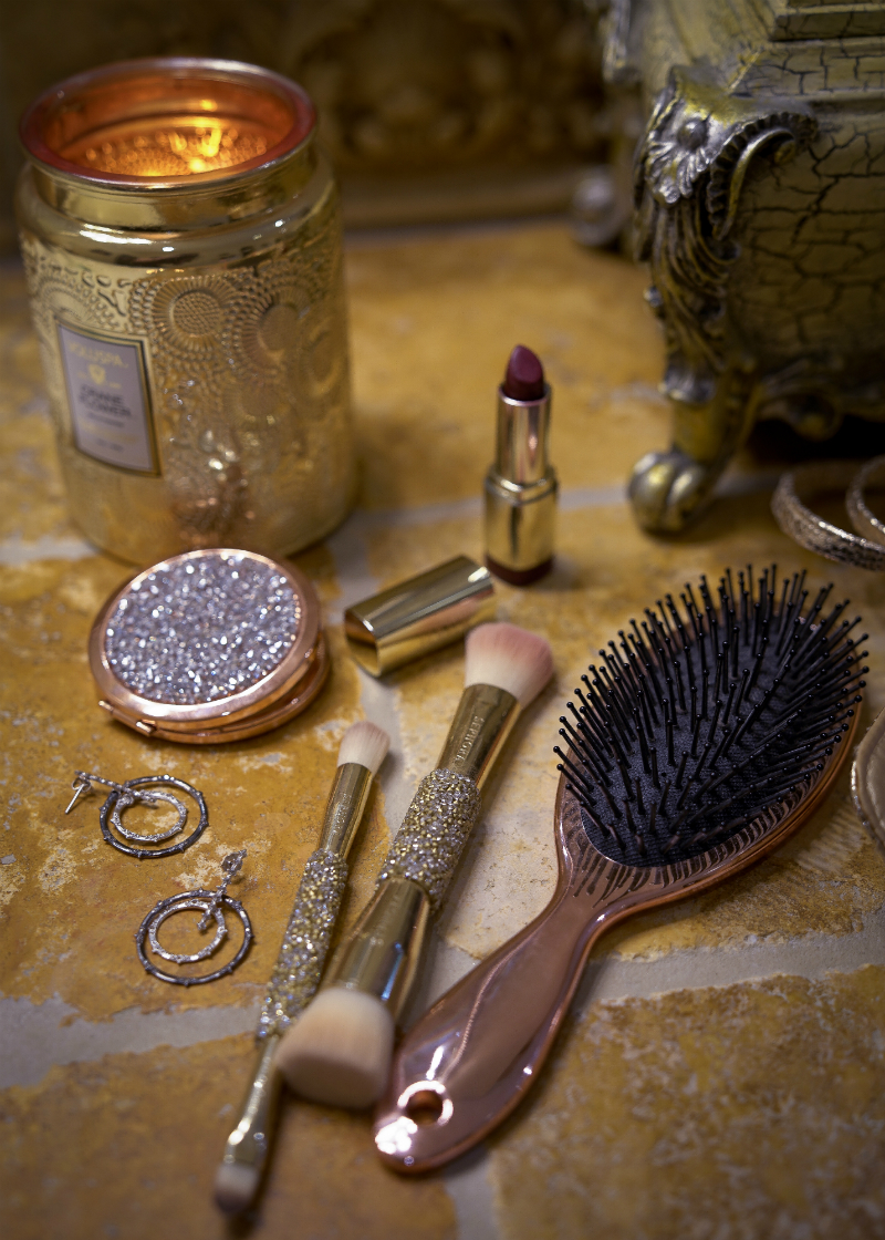 Valentine's Day Fashion and Beauty Guide