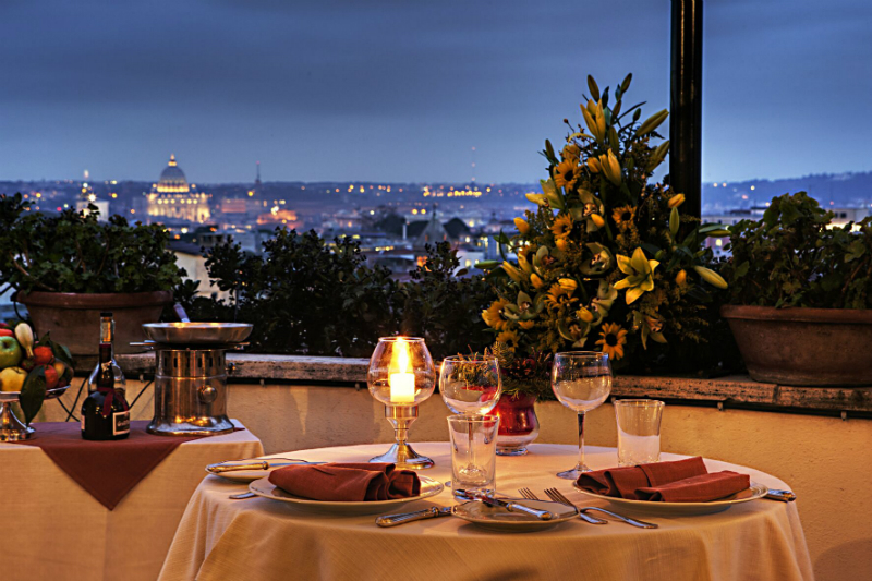Luxury Hotel Restaurants with Gorgeous Views - Hotel Mediterraneo