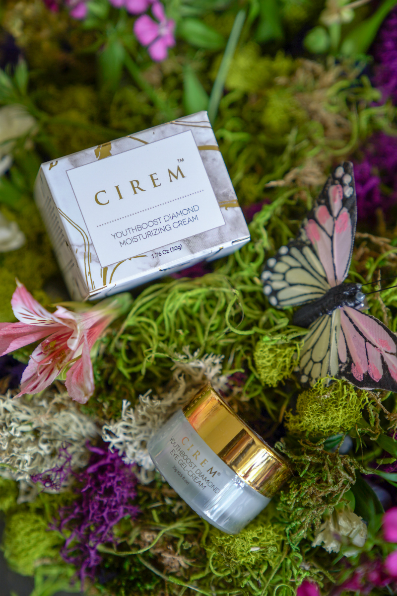 Mother's Day Gift Guide - 20 Fabulous Gifts She'll Love