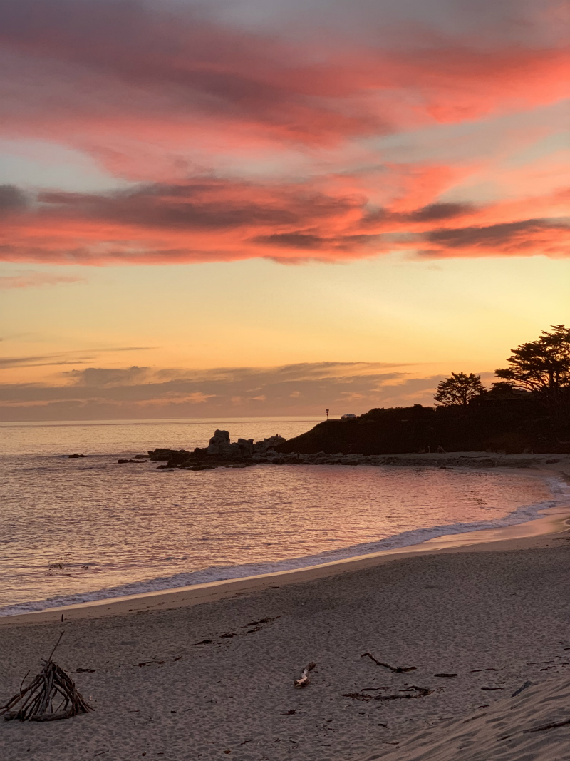 5 Relaxing Things To Do This Weekend To Refresh Your Outlook