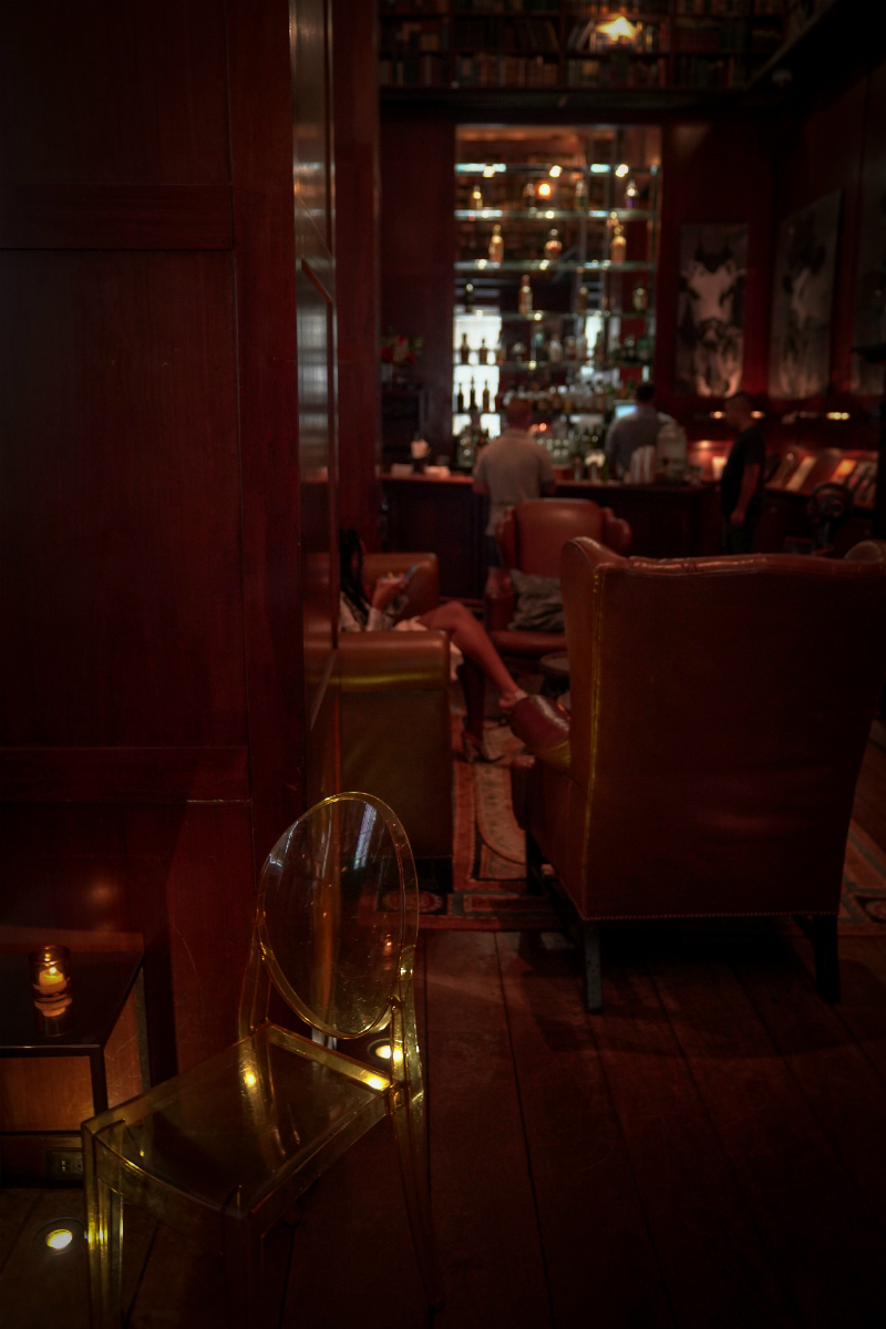 New York City Travel Guide - 3 NYC Bars That Are Perfect for a Romantic Date Night