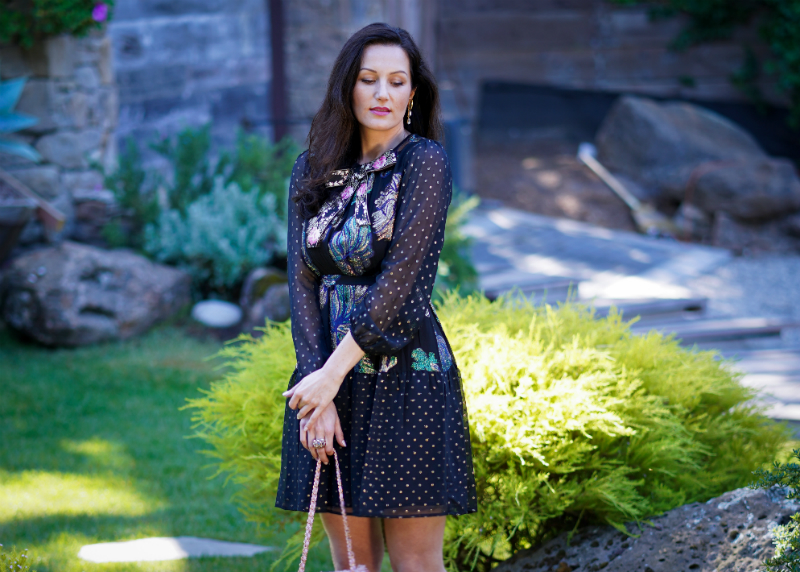 An Enchanting Way To Style a Dark Floral Dress for Fall - 2019 Fall Fashion Trends