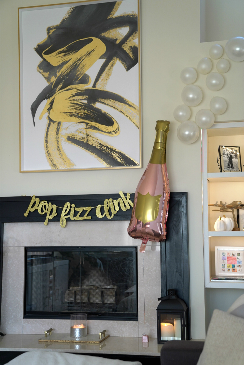 Holiday Entertaining Guide: How To Host a Bubbles & Bites Happy Hour