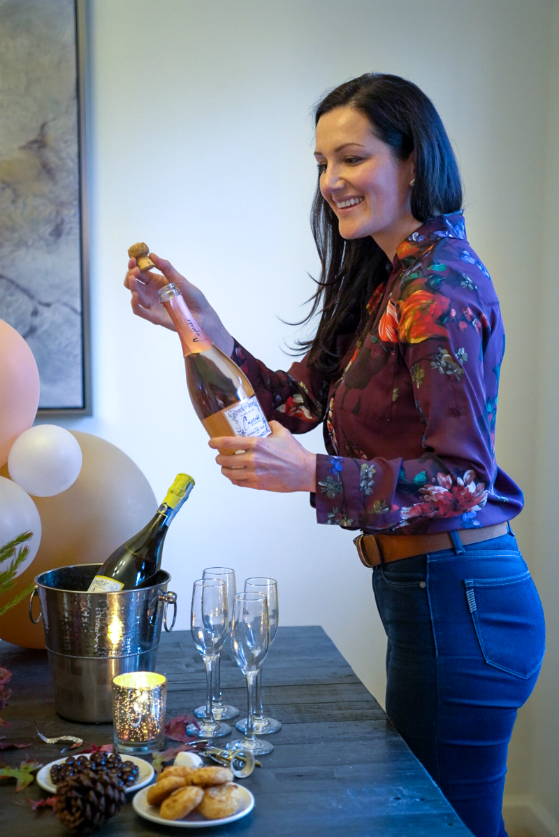 Holiday Entertaining Guide: How To Host a Bubbles & Bites Happy Hour
