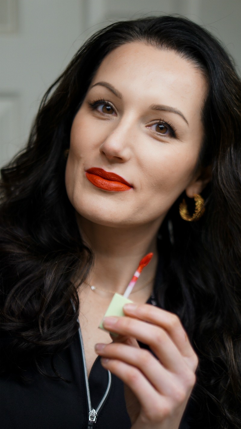 5 Beautiful Lipsticks That Add a Pop of Color to Your Face - Pixi by Petra