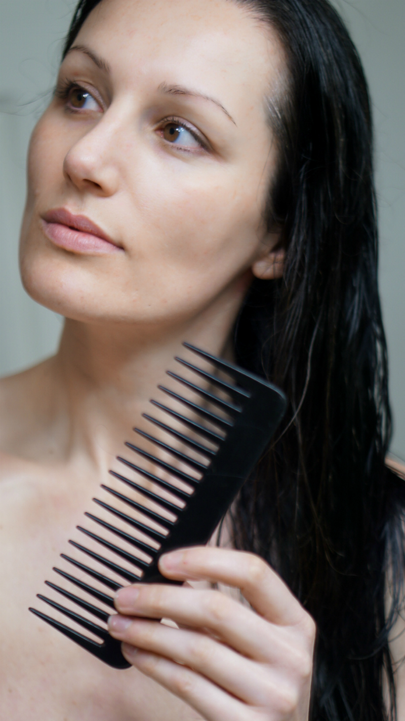 How To Make Your Hair Look Healthy and Beautiful