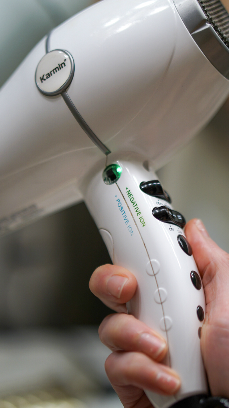 How To Make Your Hair Look Healthy and Beautiful