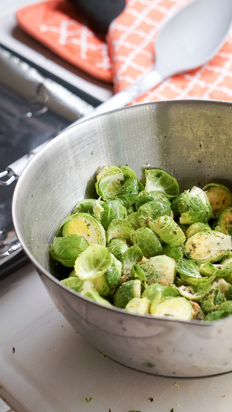 The Detox Diet - A Delicious Recipe for Healthy Herb-Roasted Vegetables