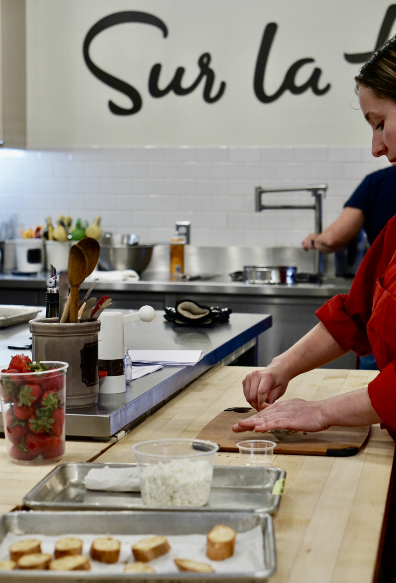 5 Fun Ways To Celebrate Galentine's Day with Your Friends