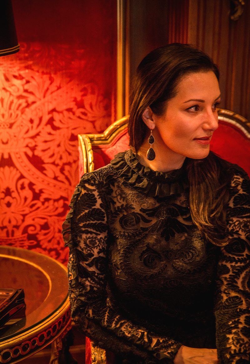 A Sweet and Simple Valentines Day Outfit Idea